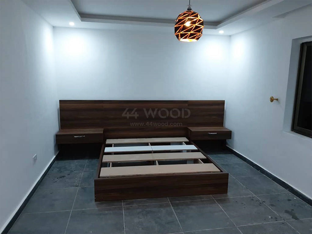 44-WOOD-BED