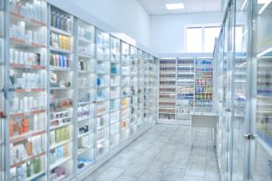 What is refrigeration shelving? What are the benefits & features of refrigeration shelving?