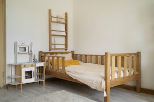 How to Select the Right Wooden Furniture for Kid's Bedroom