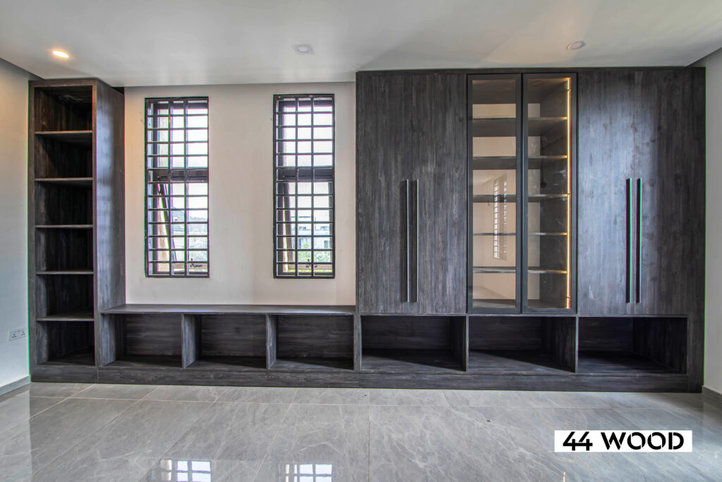 Say Goodbye to Clutter and Hello to Smart-Looking Storage